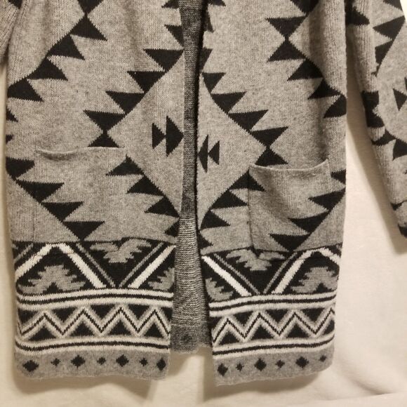 Frye Small Cardigan Sweater Gray Black Pockets Southwestern Aztec Western Ranch - Picture 2 of 9
